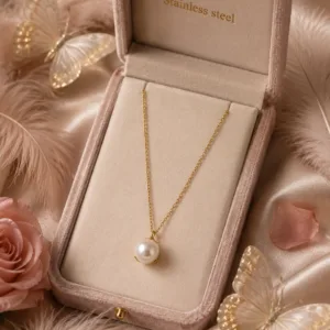Single Pearl Pendant