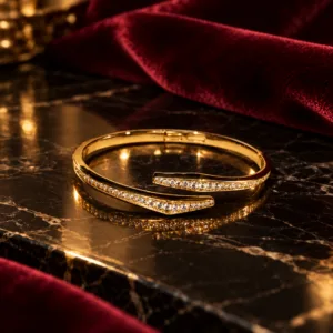 GOLD DIAMOND-PAVED BYPASS BRACELET